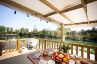 Les Etangs de la Bassée Hotels in Cannes-Écluse