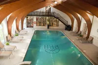 Cbh Rowton Hall Hotel and Spa - piscine
