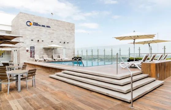 通貝斯溫德姆太陽海岸酒店