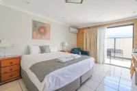 Emerald Central Palms Motel