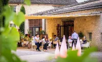 샤토 드 살레테스 Laparrouquial 호텔