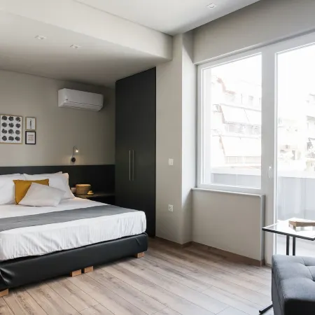Wyz Athens Apartments by Upstreet
