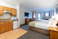 Sundance Lodge Hotels in Chase