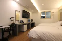 Nova Hotel - balcony