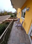 Bright 2 bedrooms flat w parking&balcont - 3 estrellas