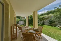 Villa Vitae Hotels in Serralunga d'Alba
