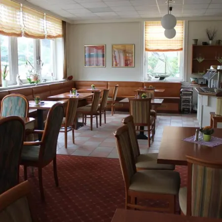 Traveller Hotel
