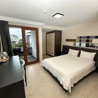 MAD Sea Hotel