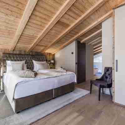 Hotel Montchalet Rooms