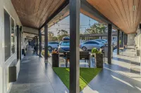 Monterey Surf Inn