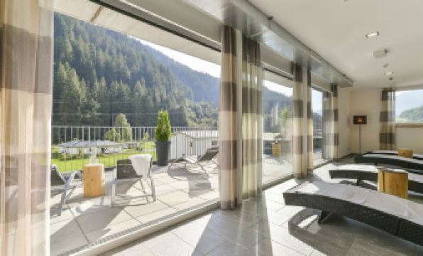 Alpine Lodge Klösterle am Arlberg