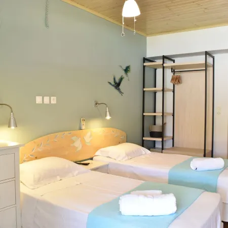 Simatos APARTments & Studios
