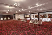CARLTON AL MOAIBED HOTEL by IHG