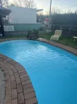 Memphis Motor Inn - Pools