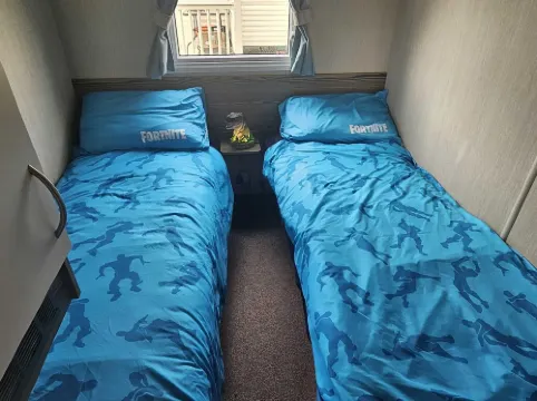 3 Bed Caravan - Near Beach, 5 Star Reviews, Wifi