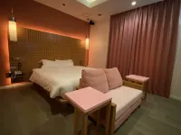 Hotel Oasis - Adults Only