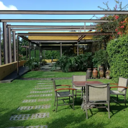 Hotel Casa en El Campo