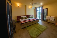 Annama Lodge and Dive Hotels in 