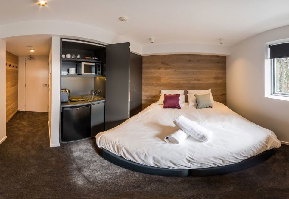 엘크 앳 폴스 이미지