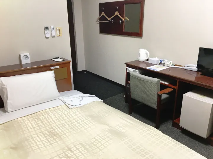 ホテル徳山ヒルズ 平和通り店（BBHホテルグループ）