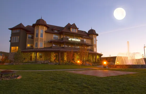 温泉度假村及水療中心