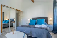 Domaine de l'Aufrene Hotels in La Farlede