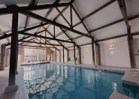 Cave Castle Hotel - Pools