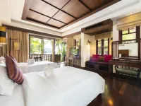 Khaolak Bayfront Resort Hotels in Takua Pa