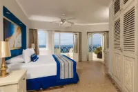 Blue Chairs Beachfront Resort Puerto Vallarta - Adults Only