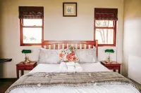 Wild Clover Cottages Hotels in Klapmuts