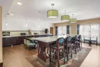 Quality Inn & Suites Quincy - Downtown Hotels in Quincy