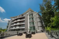 The George Hotel Отели в г. 