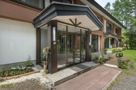 山中湖旅館　梁山