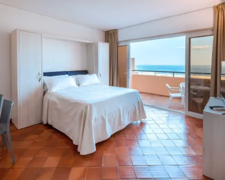 多姆佩德羅拉各斯 拉各斯酒店