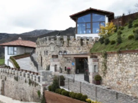 Puebloastur Eco Resort Hotel & Spa Hotels in Parres