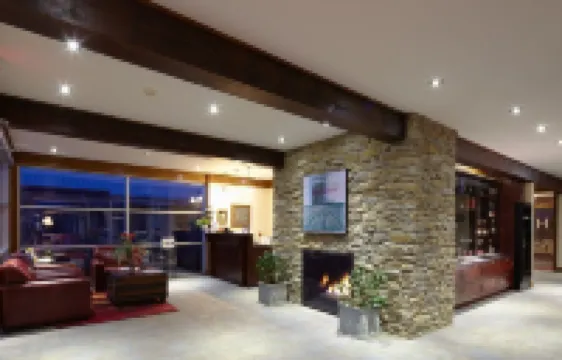 Huff Estates Inn & Winery