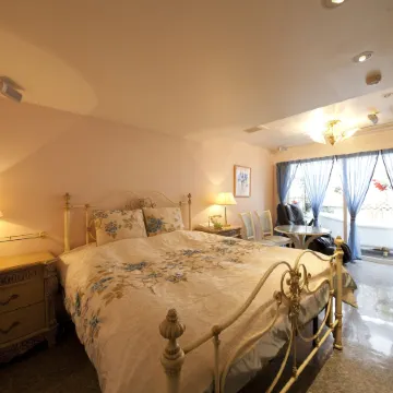 V Hotel (Adult Only)