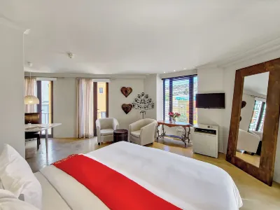 Rouge on Rose Boutique Hotel