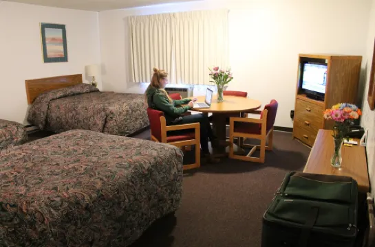 Budget Host Crestview Inn Hotels in Sault Ste. Marie