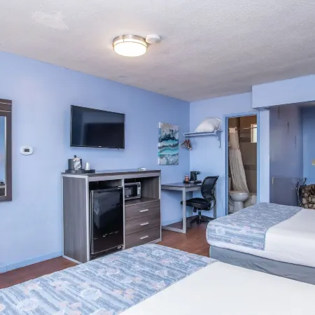 Aqua Breeze Inn