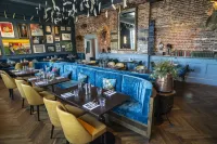 Angel Hotel - Завтрак