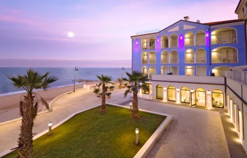 Life Hotel Seaview & Spa Hôtels à : Porto Recanati