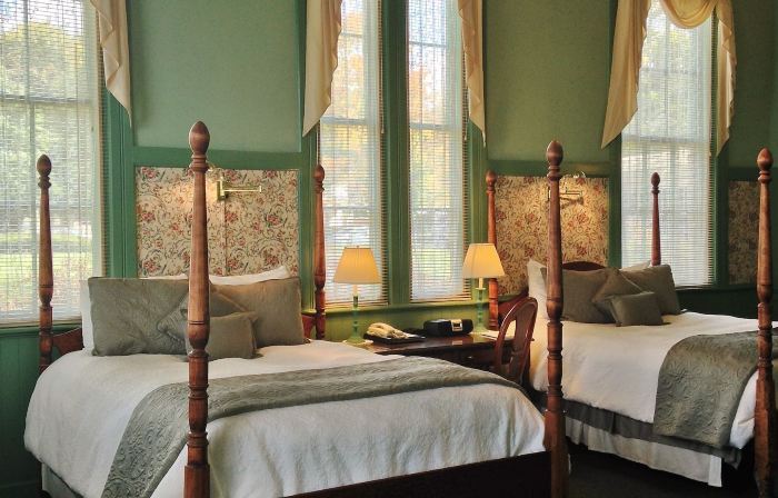 Chambery Inn