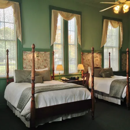 Chambery Inn