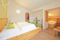 Hotel Garni Landhaus Gitti Hotels in Bruck an der GroBglocknerstraBe