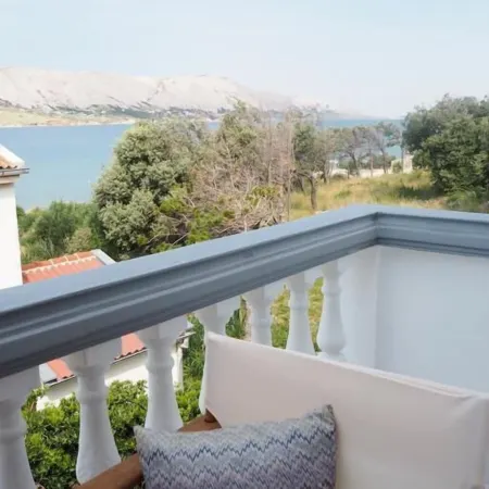 Villa Lotus