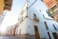 Hotel de la Paz Hotel dekat Basilica of Our Lady of Guanajuato