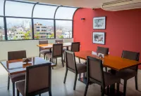 Palmetto Hotel Business la Perla - breakfast