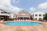 Virginia Crossings Hotel & Conference Center, Tapestry Collection by Hilton Hotels in Glen Allen