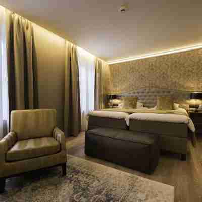 Hotel Acacia Rooms